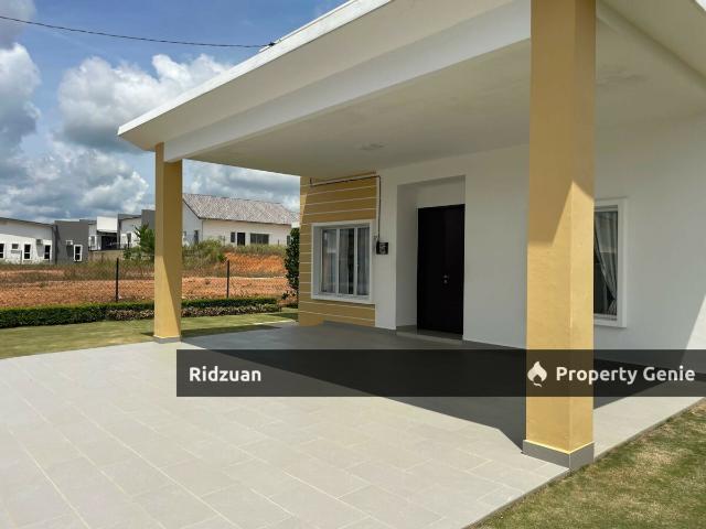 Bungalow for sale in Kluang, Johor