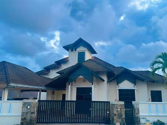 Bungalow for sale in Tringganu