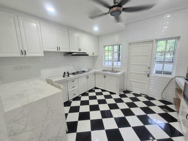Terraced House for sale in Alam Impian, Selangor