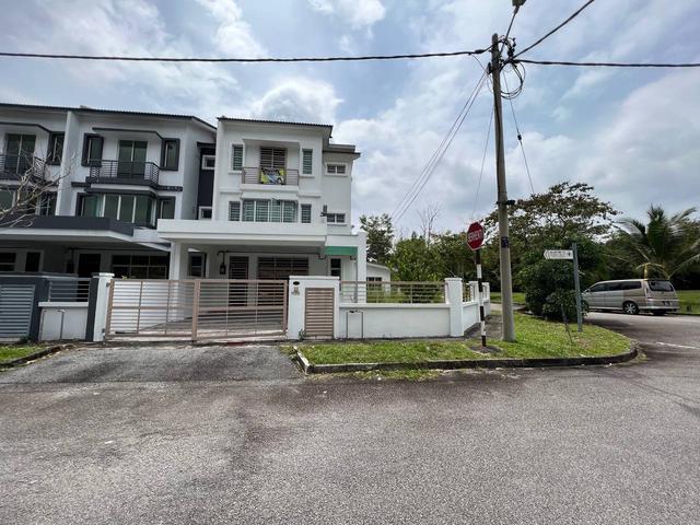 Terraced House for sale in Sendayan Village, Negeri Sembilan