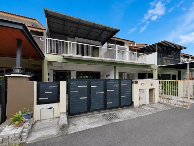Terraced House for sale in Tanjong Sepat, Selangor