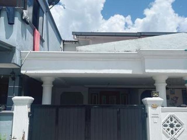 Terraced House for sale in Sendayan Village, Negeri Sembilan