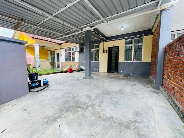 Terraced House for sale in Petaling, Subang Jaya