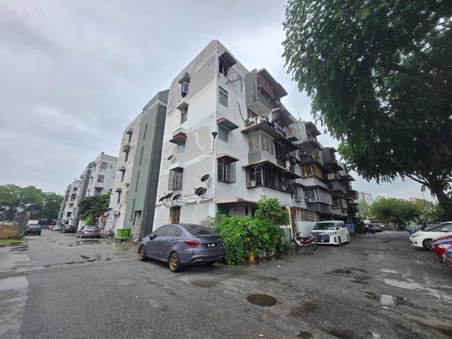 Flat for sale in Cheras