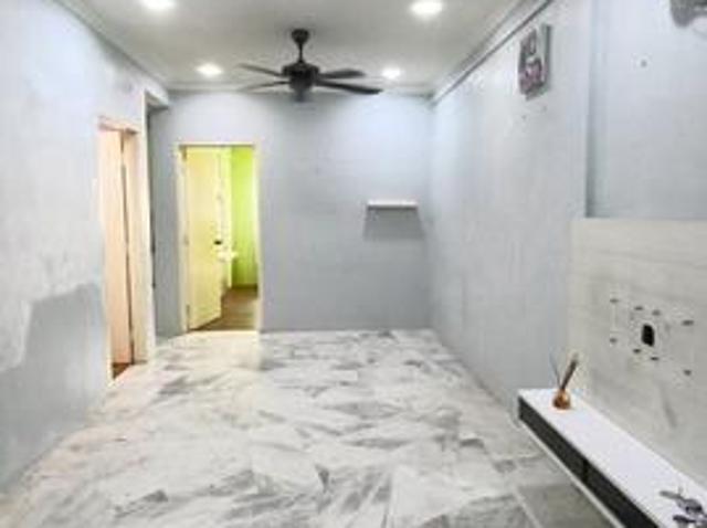 Apartment for sale in Kajang, Langat