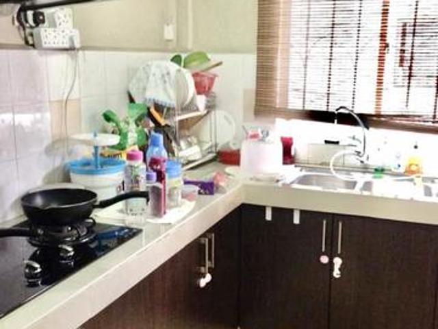 Apartment for sale in Petaling, Damansara Damai