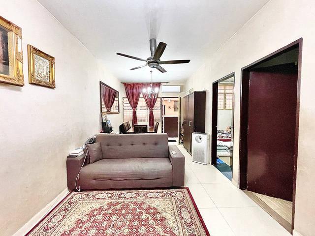 Flat for sale in Petaling, Damansara Damai