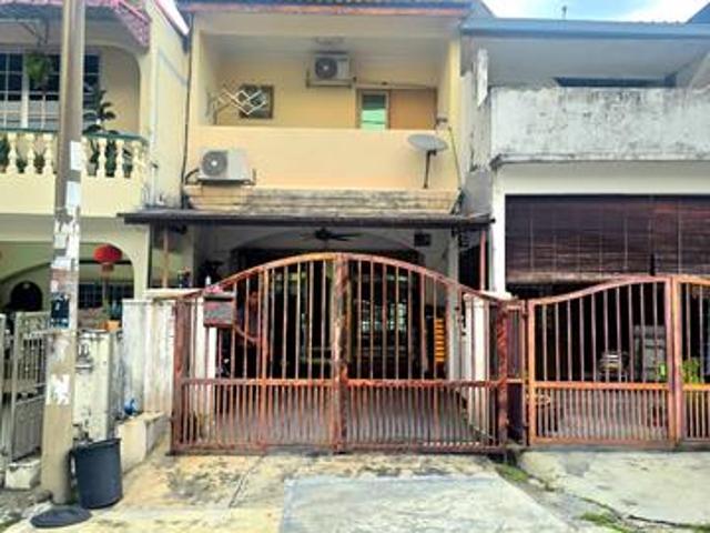 Terraced House for sale in Langat, Selangor