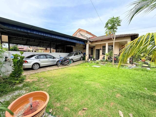 Residential House for sale in Tanjong Sepat, Selangor