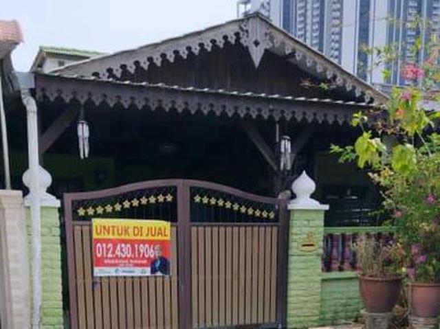 Terraced House for sale in Wellesley, Penang