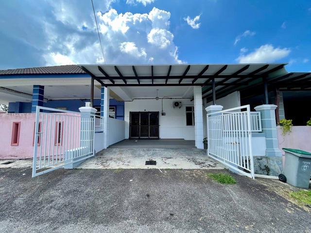 Terraced House for sale in Tangkak, Johor