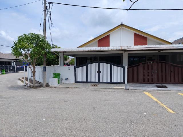 Terraced House for sale in Kuantan