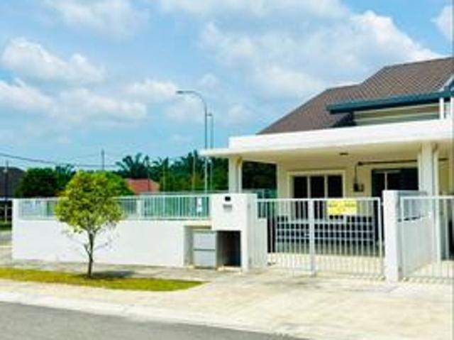 Terraced House for rent in Petaling, Alam Impian