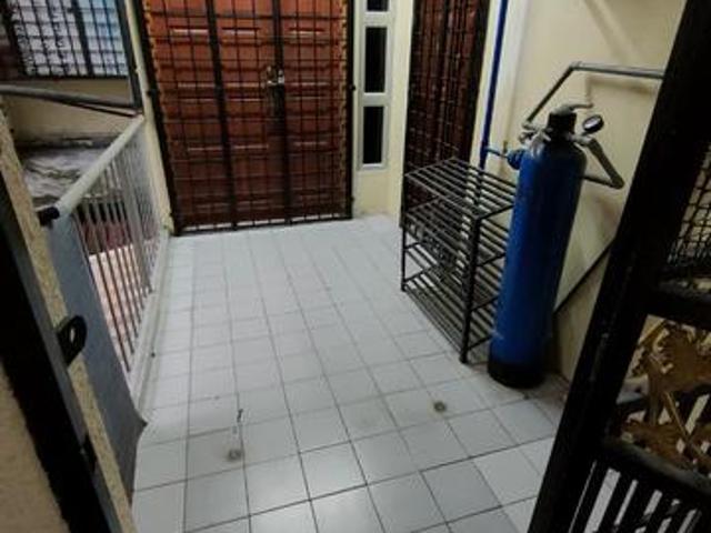 Apartment for sale in Country Heights Damansara, Kuala Lumpur