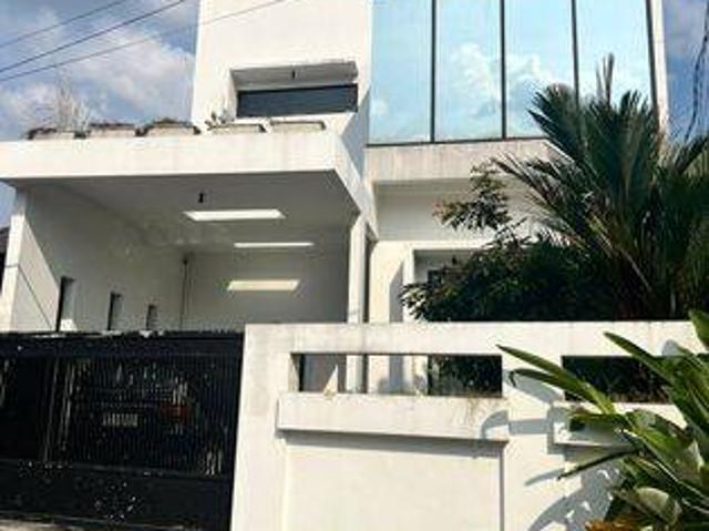 Rumah dijual di Bukit Raya, Pekanbaru