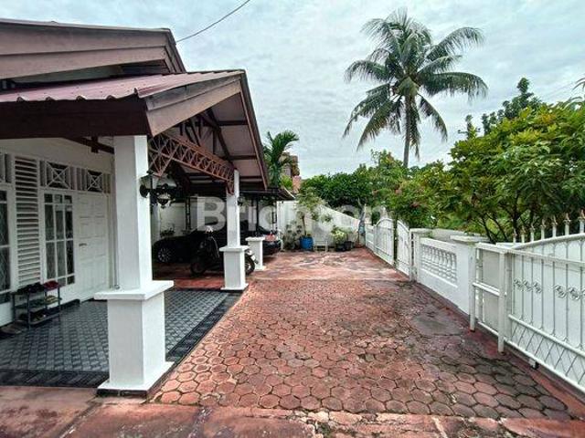 Rumah dijual di Bukit Raya, Pekanbaru