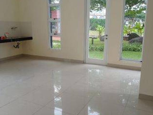 Rumah dijual di Green Lake City, Jakarta Barat