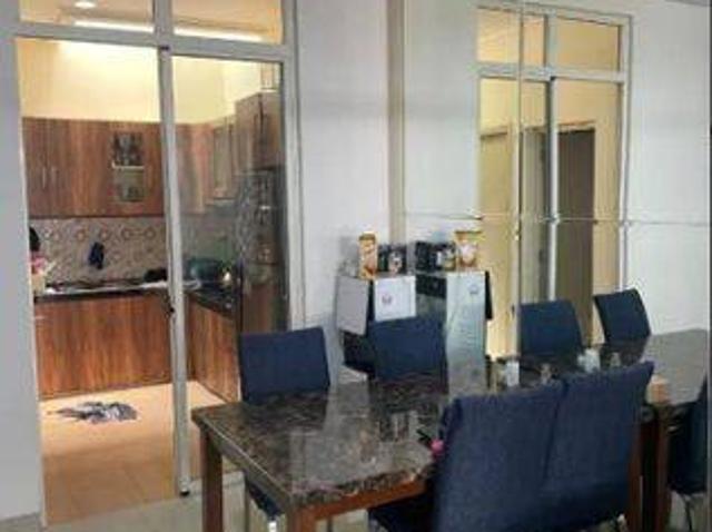 Rumah dijual di Green Lake City, Jakarta Barat