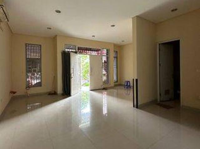Rumah dijual di Green Lake City, Jakarta Barat