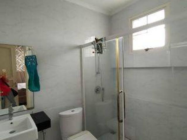 Rumah dijual di Green Lake City, Jakarta Barat