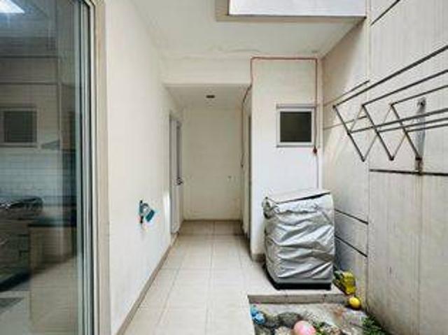 Rumah dijual di Green Lake City, Jakarta Barat