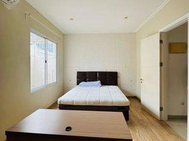 Rumah dijual di Green Lake City, Jakarta Barat