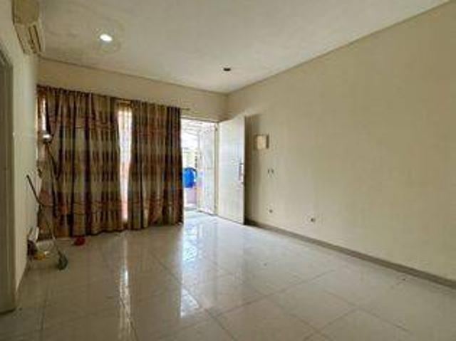 Rumah dijual di Green Lake City, Jakarta Barat