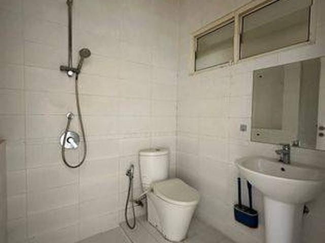 Rumah dijual di Green Lake City, Jakarta Barat
