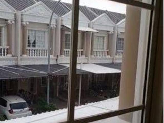 Rumah dijual di Green Lake City, Jakarta Barat