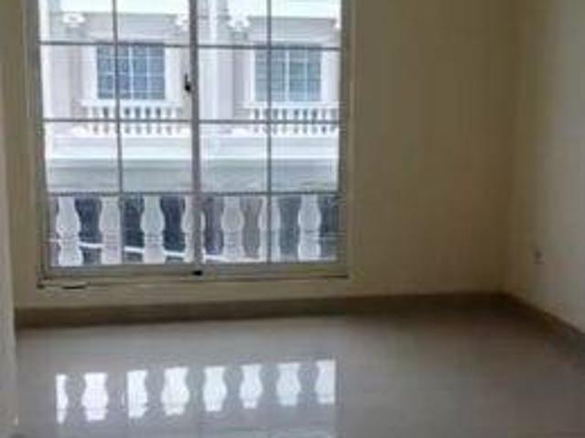 Rumah dijual di Green Lake City, Jakarta Barat