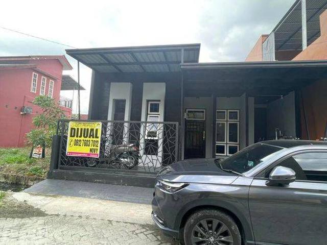 Rumah dijual di Marpoyan Damai, Pekanbaru