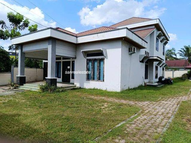 Rumah dijual di Marpoyan Damai, Pekanbaru