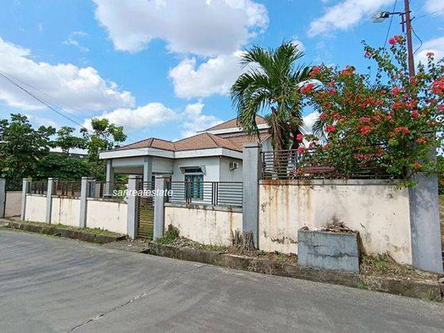 Rumah dijual di Marpoyan Damai, Pekanbaru