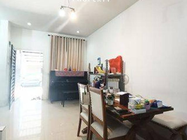 Rumah dijual di Marpoyan Damai, Pekanbaru