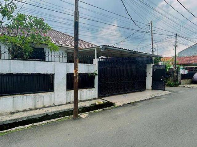 Rumah disewa di Cipayung, Jakarta Timur