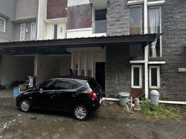 Rumah disewa di Ciputat, Tangerang Selatan