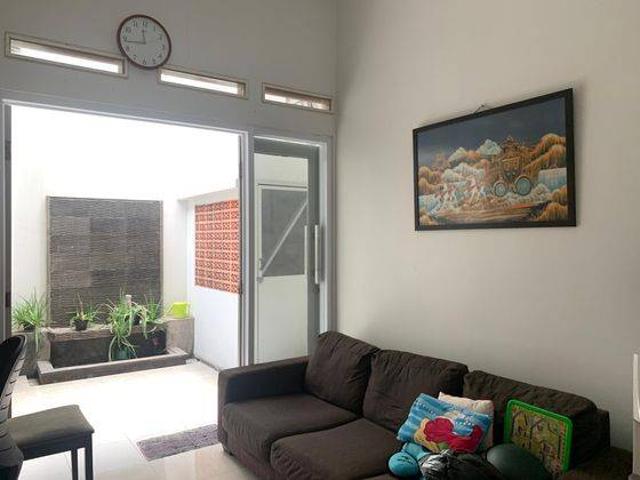 Rumah disewa di Ciputat, Tangerang Selatan