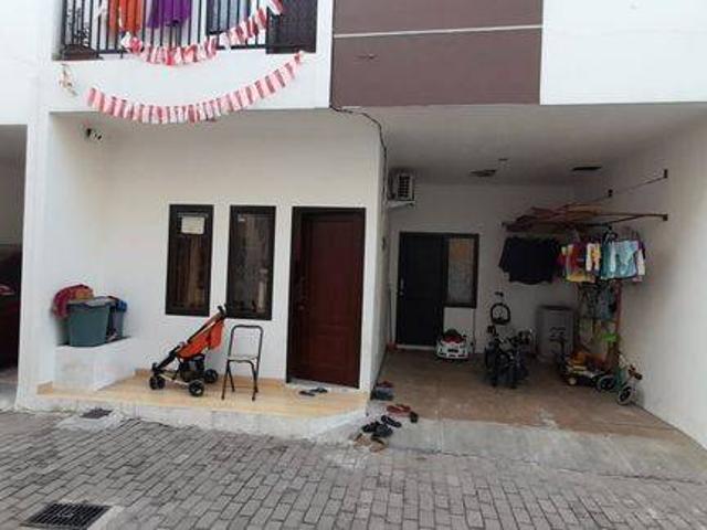 Rumah disewa di Ciracas, Jakarta Timur