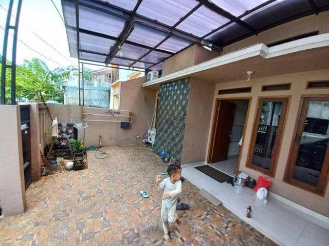 Rumah disewa di Ciracas, Jakarta Timur