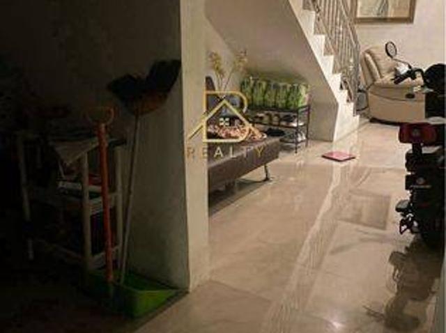 Rumah disewa di Ciracas, Jakarta Timur