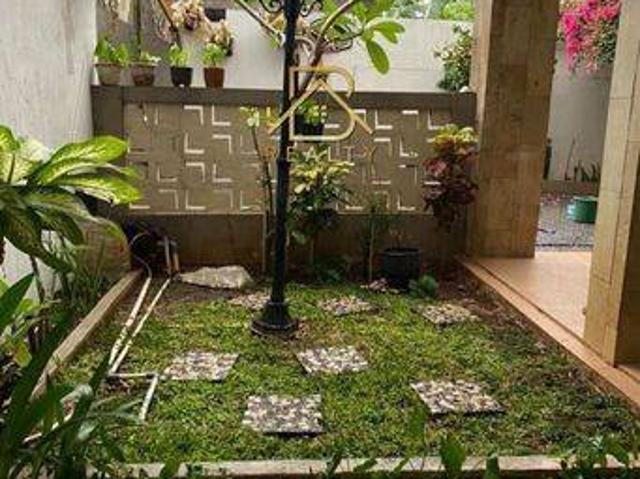 Rumah disewa di Ciracas, Jakarta Timur