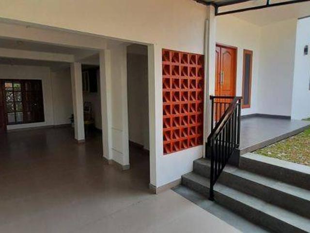Rumah disewa di Jatibening, Bekasi