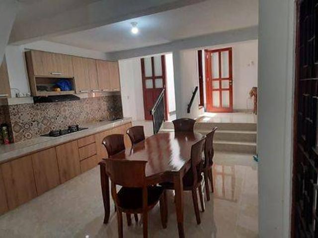 Rumah disewa di Jatibening, Bekasi