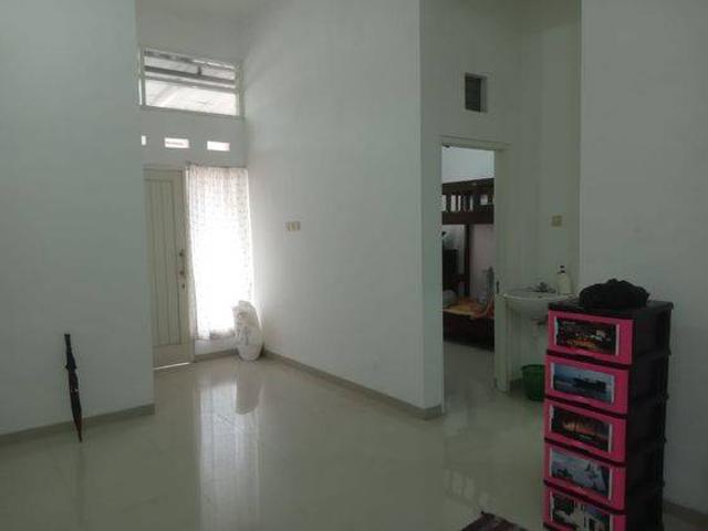 Rumah disewa di Junrejo, Batu
