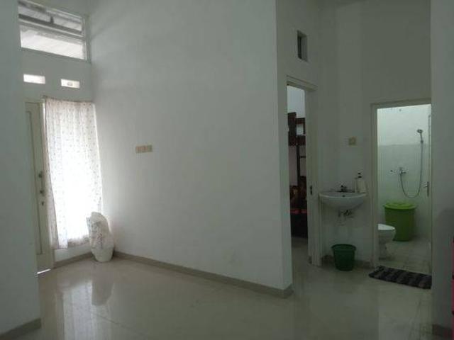Rumah disewa di Junrejo, Batu