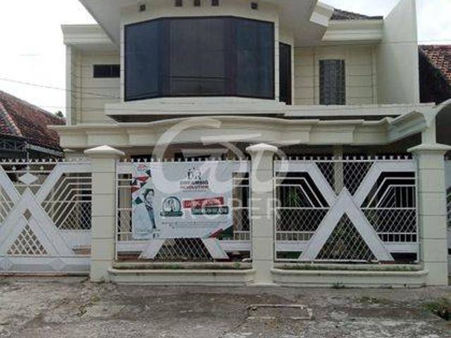 Rumah disewa di Kanigoro, Blitar