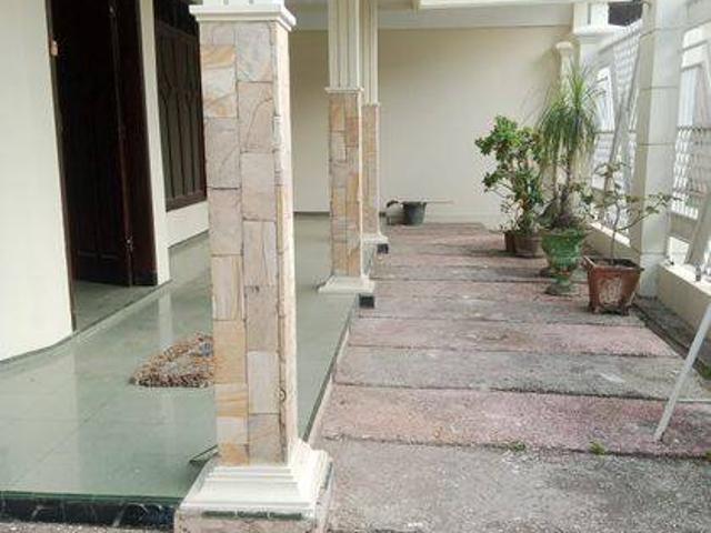 Rumah disewa di Kanigoro, Blitar