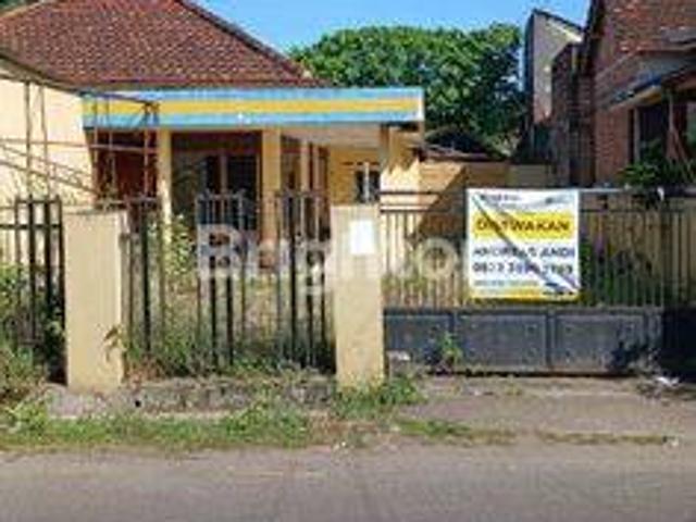 Rumah disewa di Kedungwaru, Tulungagung