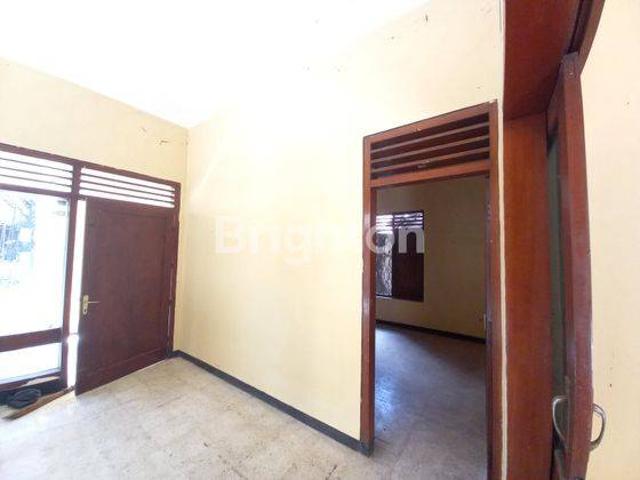 Rumah disewa di Kedungwaru, Tulungagung