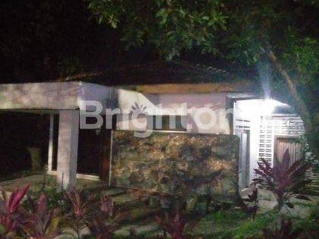 Rumah disewa di Kepanjenkidul, Blitar